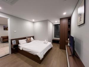 Căn Hộ 2 Phòng Ngủ (Two-Bedroom Apartment)