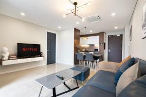 Căn Hộ 2 Phòng Ngủ (Two Bedroom Apartment)