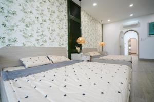 Phòng Gia Đình Có Ban Công (Family Room with Balcony)