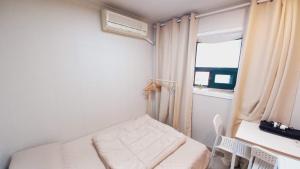 Phòng Tiêu Chuẩn Giường Đôi (Standard Double Room)