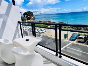 Giường đôi Hướng biển (Double Sea View)