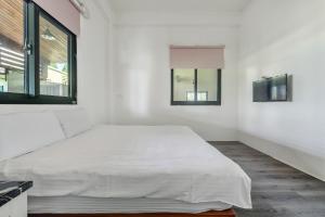 Phòng Đôi Hướng Vườn (Double Room with Garden View)