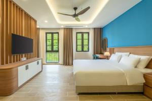 Studio Nhìn Ra Núi (Studio with Mountain View)