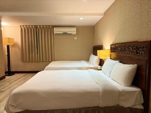 Phòng 4 Người (Quadruple Room)