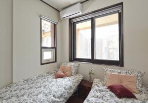 Phòng 2 giường đơn B (Twin Bed Room B)