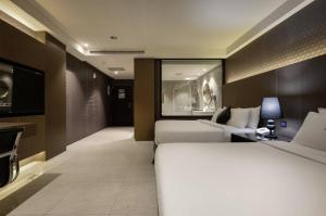 Dossen – Phòng Thương Gia 2 Giường Đơn (Dossen - Business Twin Room)