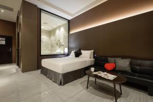 Phòng Thương gia giường đôi (Business Double Room)