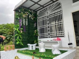 Căn hộ 4 Phòng (Four-Room Apartment)