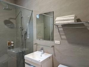 Phòng Tiêu Chuẩn Giường Đôi (Standard Double Room)