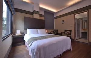 Phòng Cổ Điển Giường Đôi (Classic Double Room)
