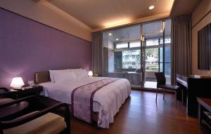 Phòng Đôi Loại Sang (Deluxe Double Room)