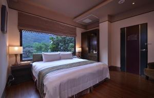 Phòng Đôi Loại Sang (Deluxe Double Room)