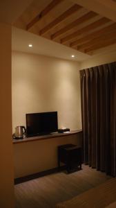 Phòng Giường Đôi Có Sân Hiên (Double Room with Terrace)