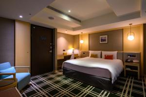 Phòng Deluxe Giường Đôi Có Bồn Tắm (Deluxe Double Room with Bath)