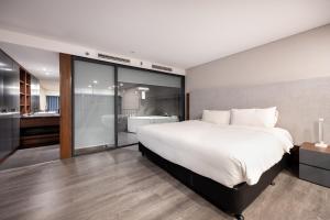 Căn Hộ 1 Phòng Ngủ (One-Bedroom Apartment)