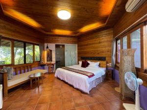Phòng Có Giường Cỡ Queen Nhìn Ra Vườn (Queen Room with Garden View)