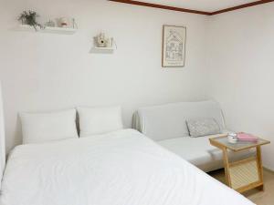 Căn hộ 2 Phòng (Two-Room Apartment)