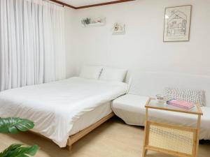 Căn hộ 2 Phòng (Two-Room Apartment)