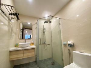 Căn Hộ 2 Phòng Ngủ Có Ban Công (Two-Bedroom Apartment with Balcony)