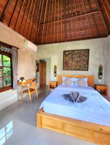 Phòng Có Giường Cỡ Queen Với Ban Công (Queen Room with Balcony)