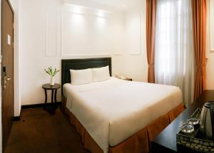 Phòng Cao Cấp Cho Hai Người (Superior Double Room)