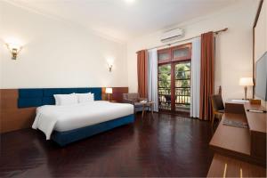 Phòng 2 Giường Đơn Nhìn ra Biển (Beachfront Twin Room)