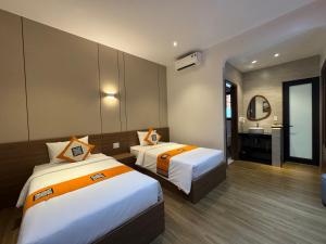 Phòng 2 giường đơn có ban công (Twin Room with Balcony)