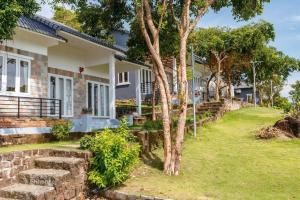 Căn hộ 2 Phòng ngủ Nhìn ra cảnh Núi non (Two-Bedroom Apartment with Mountain View)