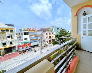 Phòng Deluxe 4 Người (Deluxe Quadruple Room)