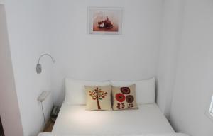 Phòng Tiêu Chuẩn Giường Đôi (Standard Double Room)