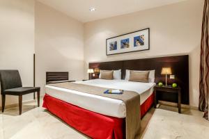 Double or Twin Room room in Exe Suites 33