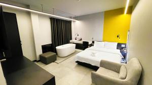 Phòng Hảo Hạng Cho 2 Người Lớn (Premium Room for 2 Adults)