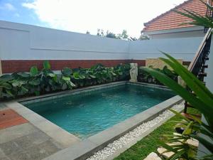 Biệt Thự 3 Phòng Ngủ (Three-Bedroom Villa)