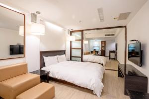 Phòng Superior 4 Người (Superior Quadruple Room)