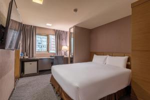 Phòng Superior giường đôi (Superior Room Double)