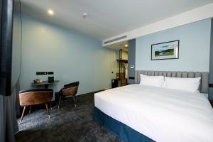 Phòng Loại Sang Giường Đôi (Deluxe Double Room)
