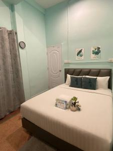 Phòng Deluxe giường Queen (Deluxe Queen Room)