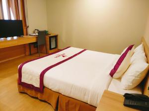 Phòng Giường Đôi Nhìn Ra Vườn (Double Room with Garden View)