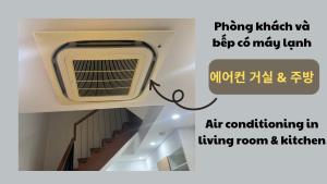 Nhà 3 Phòng Ngủ (Three-Bedroom House)