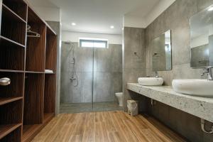 Nhà nghỉ mát 3 Phòng ngủ (Three-Bedroom Holiday Home )