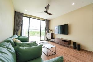 Nhà nghỉ mát 3 Phòng ngủ (Three-Bedroom Holiday Home )