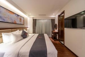 Superior Double or Twin Room with Free Minbar