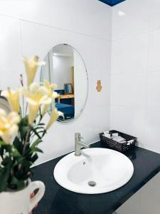 Phòng 4 Người Có Ban Công (Quadruple Room with Balcony)