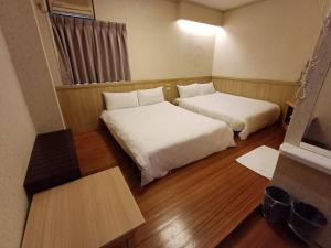 Phòng 4 Người (Quadruple Room)