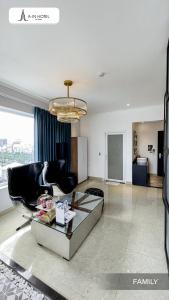 Phòng Hướng Thành Phố Hai Giường Đơn Cho Gia Đình (Family Twin City View)