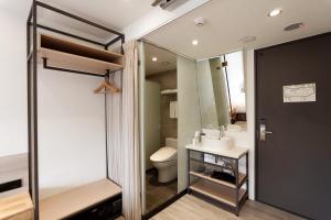 Phòng Tiêu Chuẩn Giường Đôi (Standard Double Room)