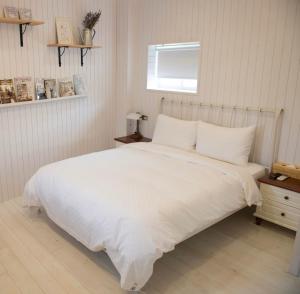 Phòng Deluxe Giường Đôi Có Bồn Tắm (Deluxe Double Room with Bath)