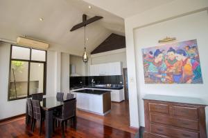 Phòng suite Gia đình (Family Suite Room)