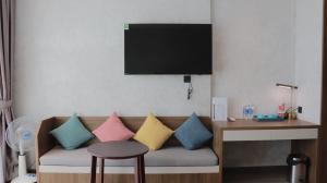 Suite Gia Đình Có Ban Công (Family Suite with Balcony)