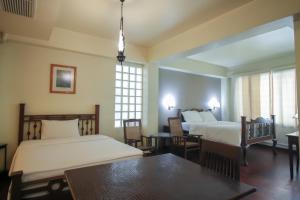 Phòng Deluxe 3 người (Deluxe Triple Room)